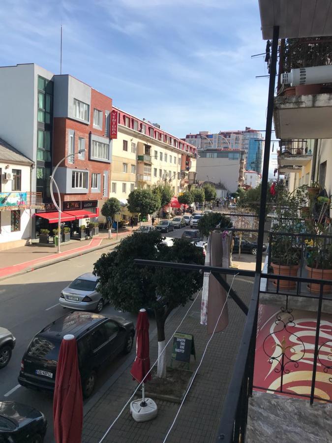 Griboedovi N.6 Apartman Batumi Kültér fotó